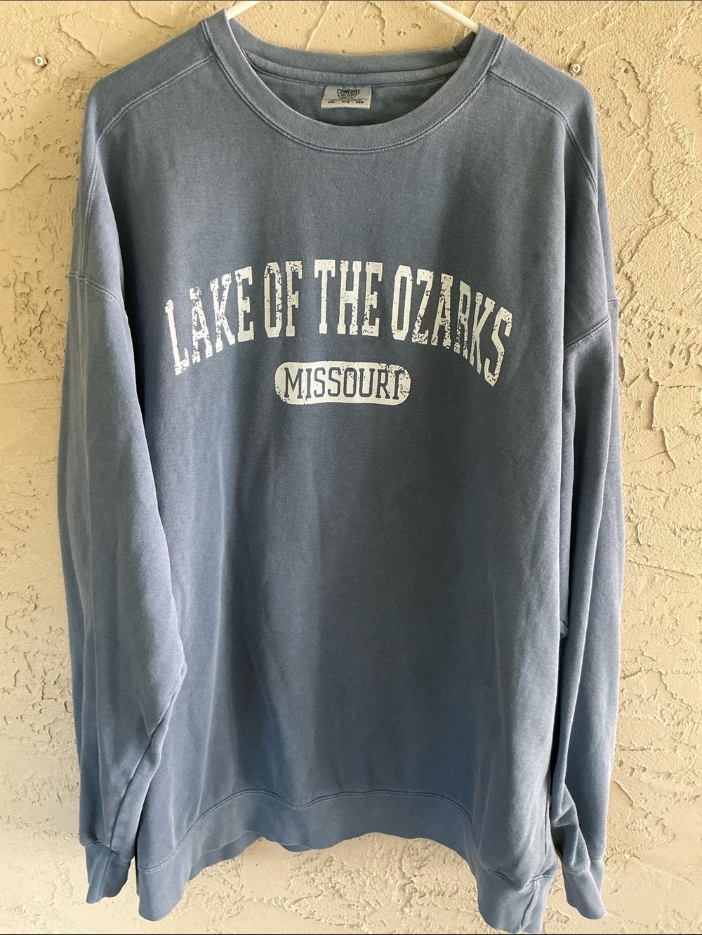 Comfort Colors Lake of The Ozarks  MO  Destination  Distressed Sweatshirt 3XL